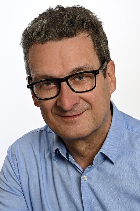 Porträtbild Prof. Dr. Matthias von Schwanenflügel